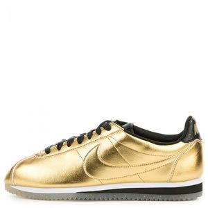 ✨Gold Nike Cortez✨